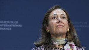 Banco Santander lanzará una oferta para adquirir el 10 % restante de su filial en Brasil