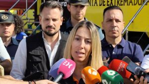 Moreno y Guardiola critican la acogida de menores de Ceuta pero abogan por cumplir la ley