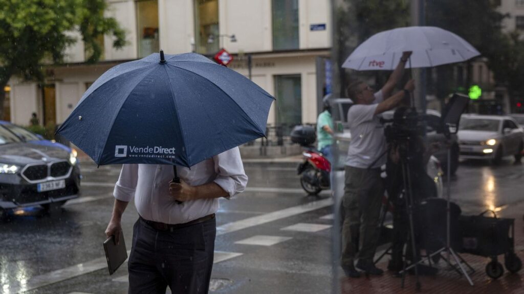 Este viernes continuará la estabilización de las temperaturas y lloverá en el noroeste