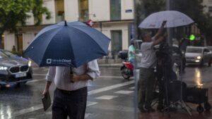 Este viernes continuará la estabilización de las temperaturas y lloverá en el noroeste