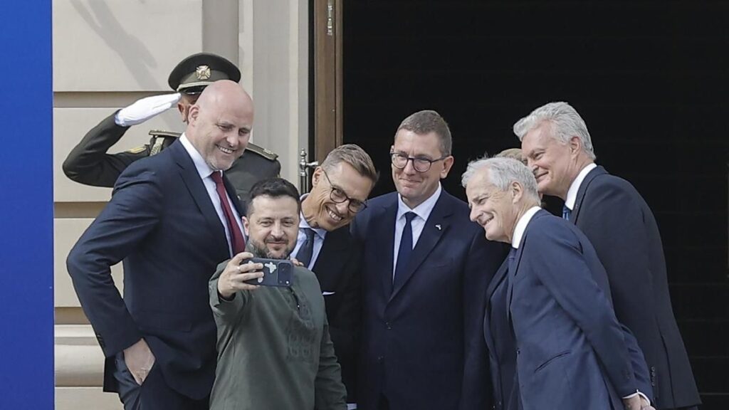 Zelenski publica una felicitación de Trump en la que reconoce el tremendo potencial de Ucrania