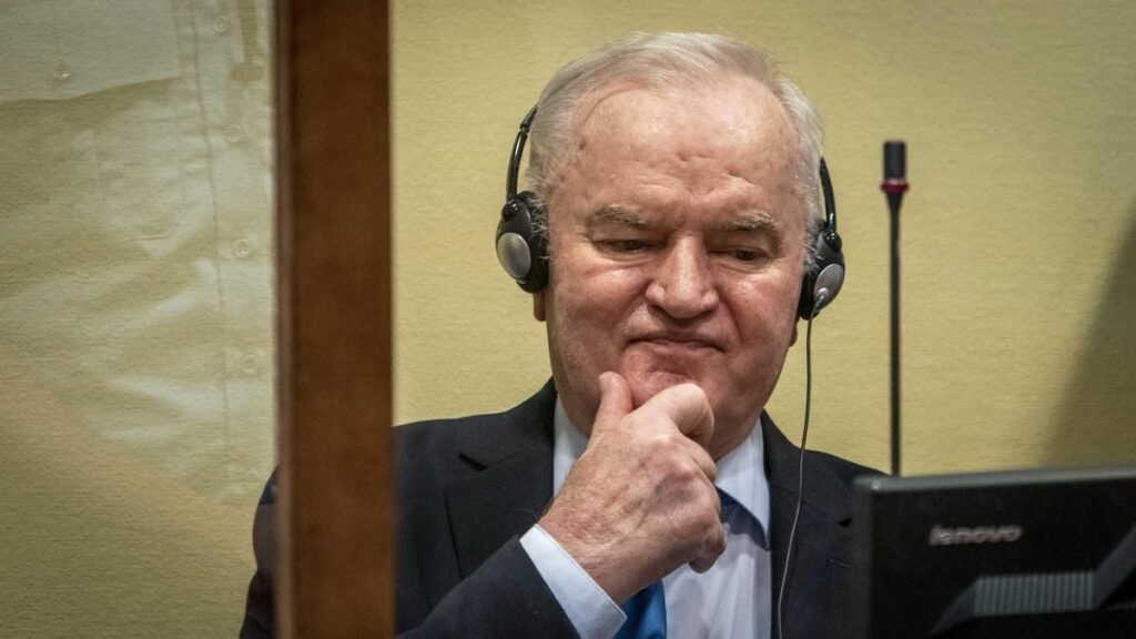 Empeora la salud de Ratko Mladic, condenado por genocidio en Bosnia