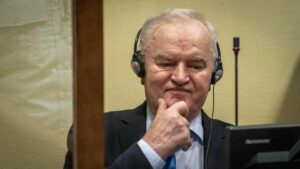 Empeora la salud de Ratko Mladic, condenado por genocidio en Bosnia