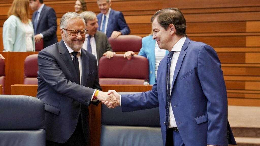 Las Cortes de Castilla y León celebran pleno en el que el procurador del Común presenta el informe anual correspondiente a 2025