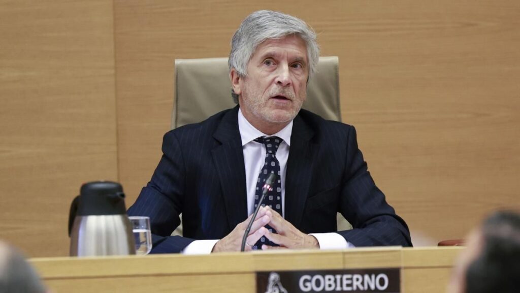 Marlaska y el PP llaman a la calma a los ceutíes: "La violencia no es el camino"