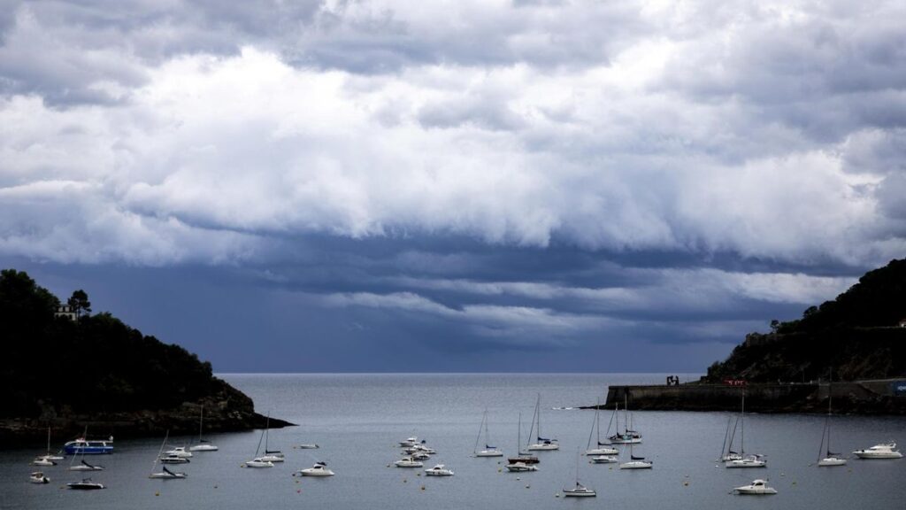 El viernes, estabilización general del clima, aunque podrán darse chubascos y tormentas