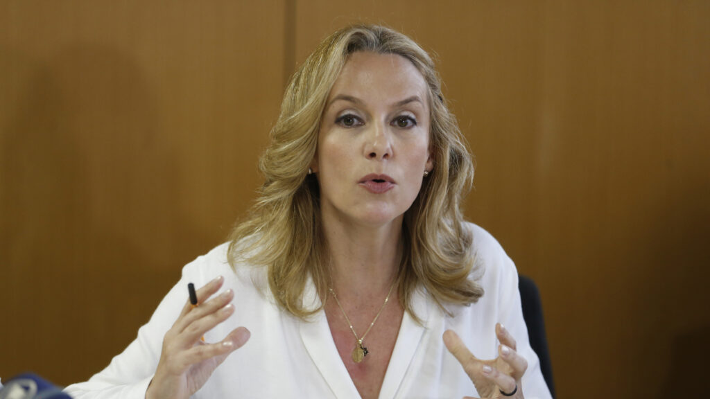 Marinete Silva concede coletiva sobre encontro com o Papa Francisco