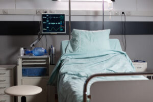 Recovery Room with beds and comfortable medical equipped in a hospital