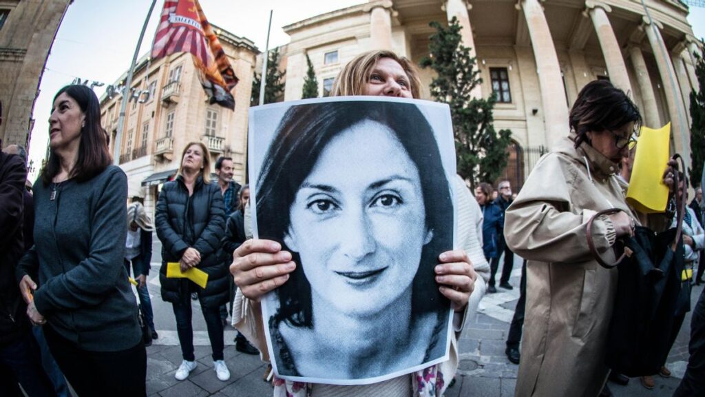 Malta.-Condenados a cadena perpetua dos hombres por suministrar la bomba que mató a la periodista maltesa Daphne Caruana
