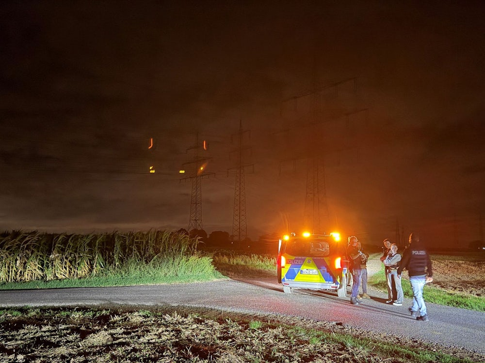 Polizeieinsatz am Umspannwerk in Dormagen