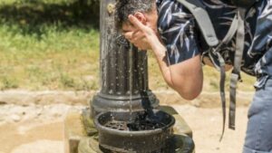 Barcelona activa el plan de actuación por ola de calor en fase de alerta
