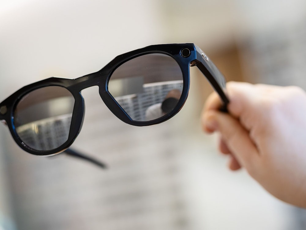 Smart Glasses