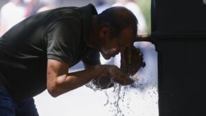Las temperaturas siguen en ascenso el domingo, a la vez que aumenta la inestabilidad
