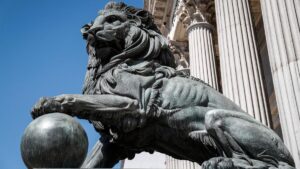 Imágenes de la fachada del Congreso de los Diputados