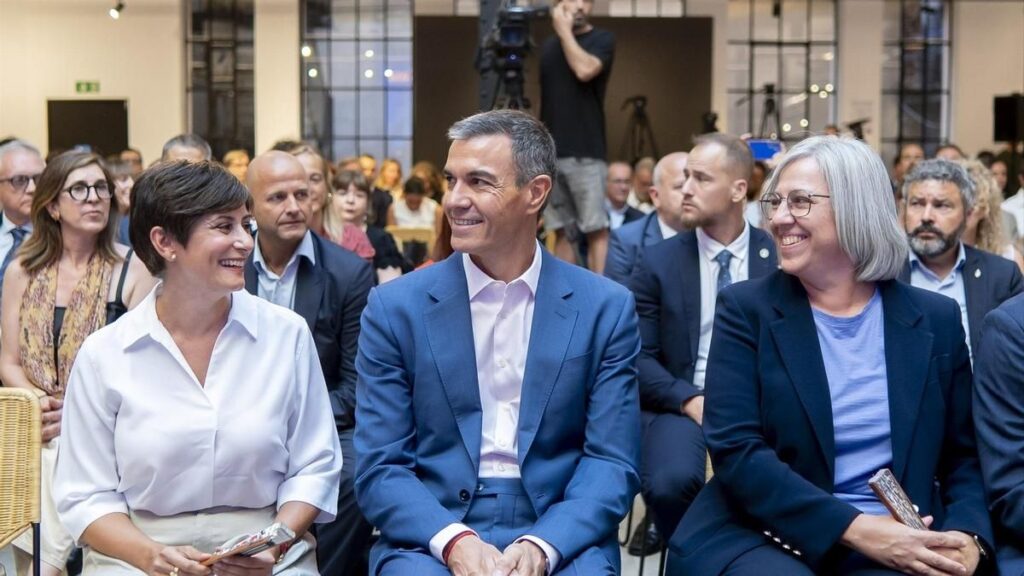 Sánchez clausura el acto ‘Más vivienda pública, más asequible’
