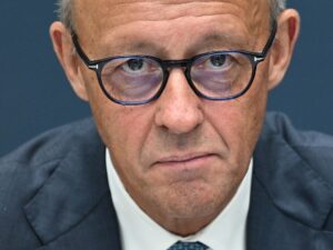 TOPSHOT-GERMANY-POLITICS-VOTE-STATE-SAXONY-ANHALT