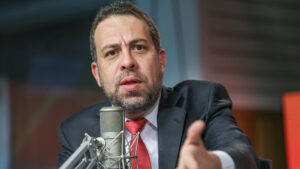 Guilherme Boulos no Bom dia, Ministro